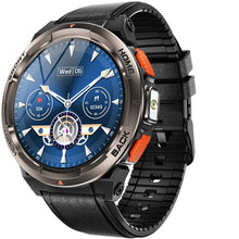 Herren-Smartwatch mit 1,45 Zoll HD-Display, LED-Taschenlampe und Lederarmband