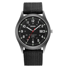 Herrenuhr – Leuchtzeiger, Militär-Stil – Produktfoto